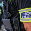 Trzej młodzi Polacy mają stać za wywołaniem fałszywych alarmów w Warszawie - wynika z informacji Cen