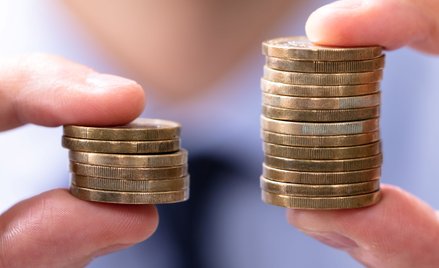 Pracownicy już mogą żądać informacji o płacach w firmie, choć Polska nie zaimplementowała jeszcze un