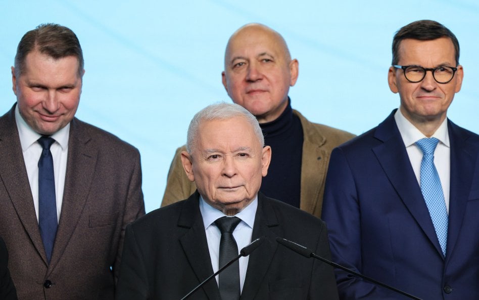 Przemysław Czarnek, Jarosław Kaczyński, Joachim Brudziński i Mateusz Morawiecki