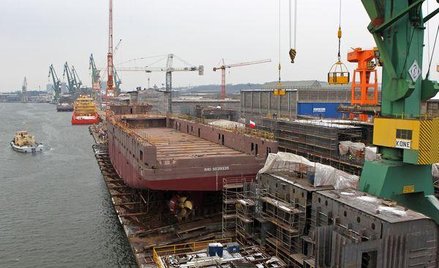 Produkcja przemysłowa ostro w dół