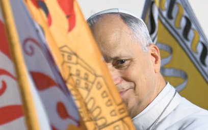 Leon XIV nie chce być papieżem, który samodzielnie rozstrzyga wszystkie spory, lecz takim, który two
