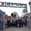 Uroczystość symbolicznego otwarcia bramy nr 2 Stoczni Gdańskiej, 31 bm. Trwają obchody 46. rocznicy 
