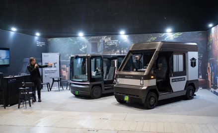 Pomimo problemów z pozyskaniem finansowania miejskie pojazdy Ultre miały premierę na Kongresie Nowej