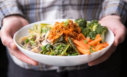 Naukowcy zalecili, aby ponad połowę diety stanowiły warzywa i owoce, następnie produkty pełnoziarnis