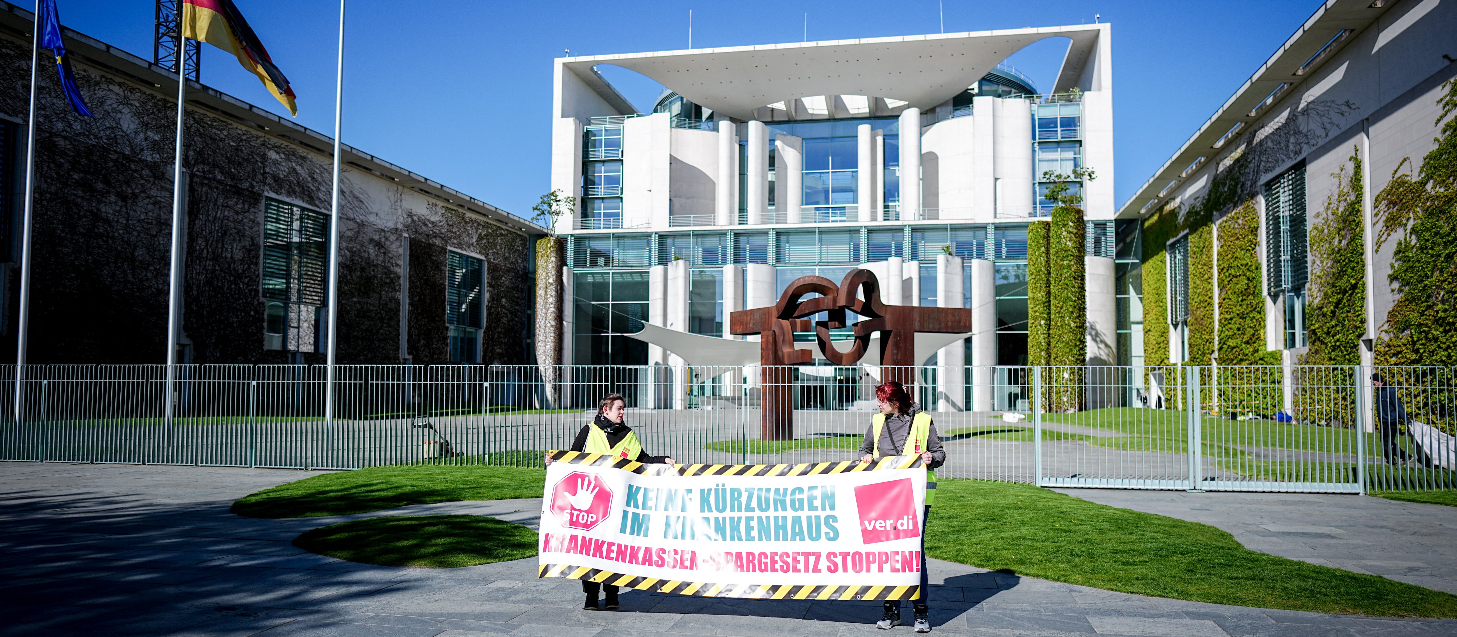 I po entuzjazmie. Nastroje w Niemczech najgorsze od lat. Kanclerz niepopularny