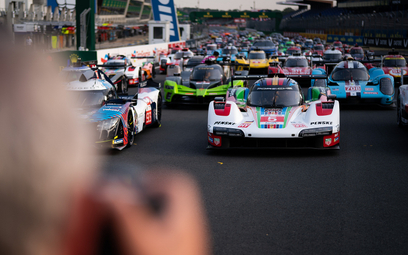 Le Mans 24h: Dlaczego pół świata kibicuje Ferrari, a drugie pół – Porsche