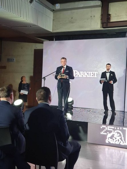 Trzecią statuetkę „Osobowość 25-lecia Gazety Giełdy i Inwestorów Parkiet" otrzymuje Krajowy Depozyt 