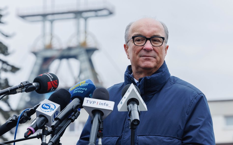 Marszałek Sejmu Włodzimierz Czarzasty podczas wypowiedzi dla mediów dot. trudnej sytuacji w JSW