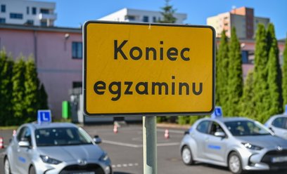 Egzamin na prawo jazdy – do trzech razy sztuka? Po przekroczeniu limitu powrót na kurs