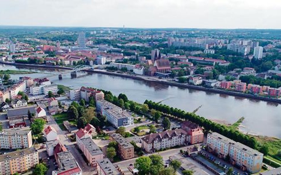 Odra już nie raz zagroziła Słubicom, teraz ma to się zmienić.