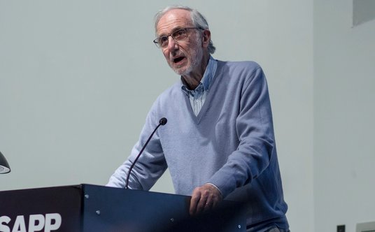 Renzo Piano w 1998 roku uhonorowany został nagrodą Pritzkera, uznawaną za najcenniejsze wyróżnienie 