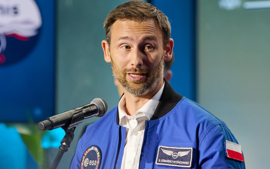 Ze względu na duże zainteresowanie, udział w wydarzeniu na Uniwersytecie Warszawskim wymaga wcześnie