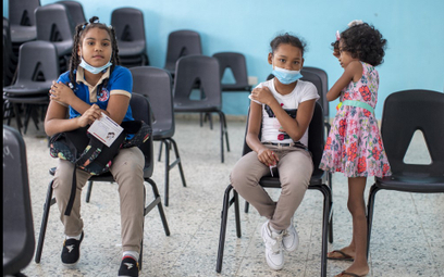 W ciągu najbliższych sześciu miesięcy Dominikana zamierza zaszczepić 1,2 miliona dzieci