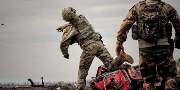 Viktor Orbán przekonuje, iż Ukraina nie może być w UE, a Rosji trzeba oddać Donbas