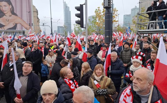 Rondo Dmowskiego przed rozpoczęciem Marszu Niepodległości