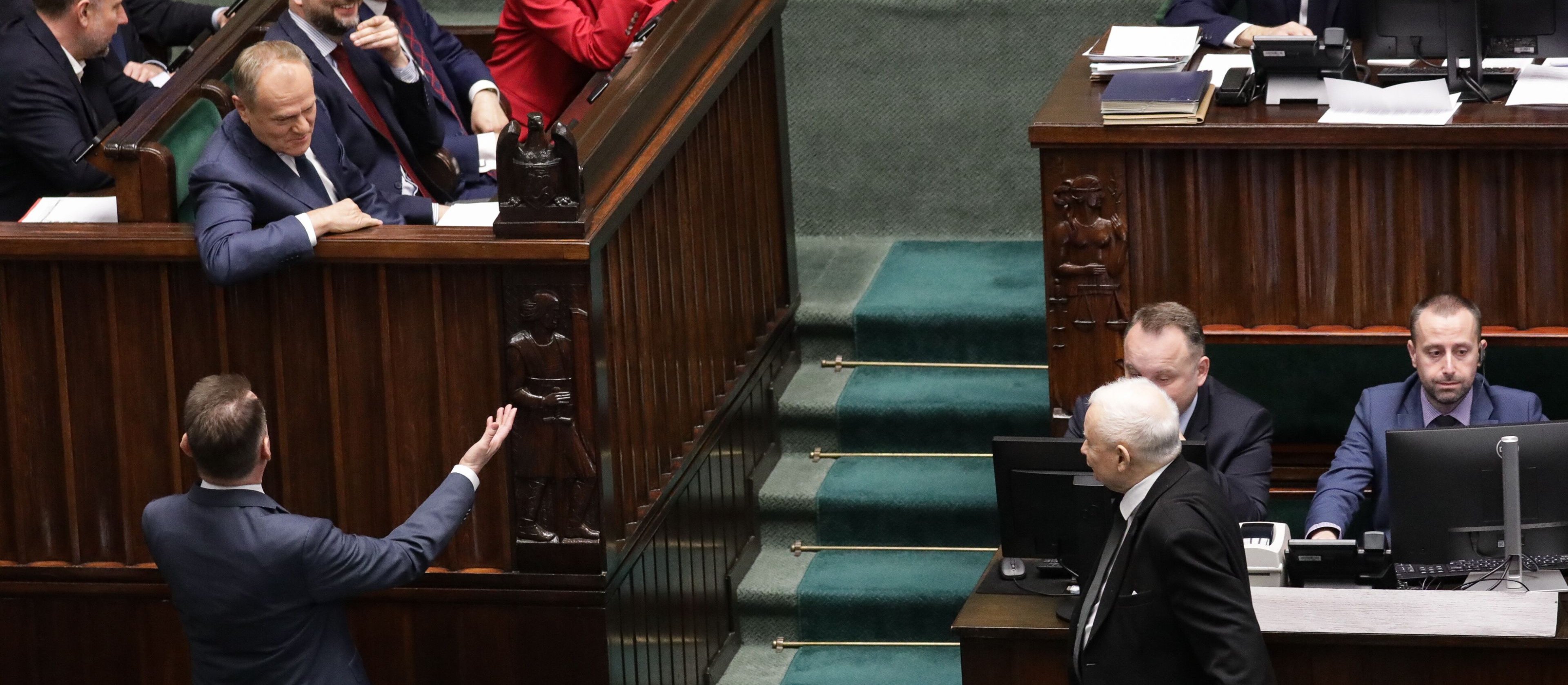 Donald Tusk wywołał Jarosława Kaczyńskiego, Włodzimierz Czarzasty nie udzielił mu głosu