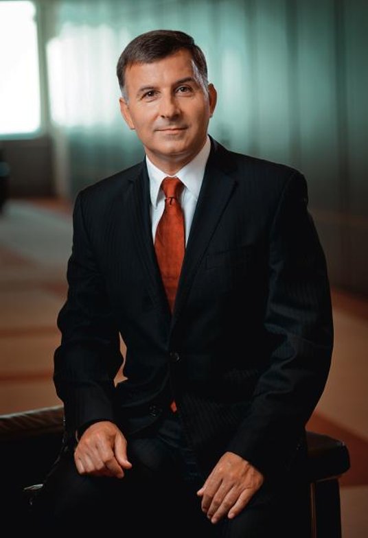 PKO BP - 3 mln zł to wynagrodzenie Zbigniewa Jagiełły, prezesa PKO BP, uzyskane za 2016 r. Rok wcześ