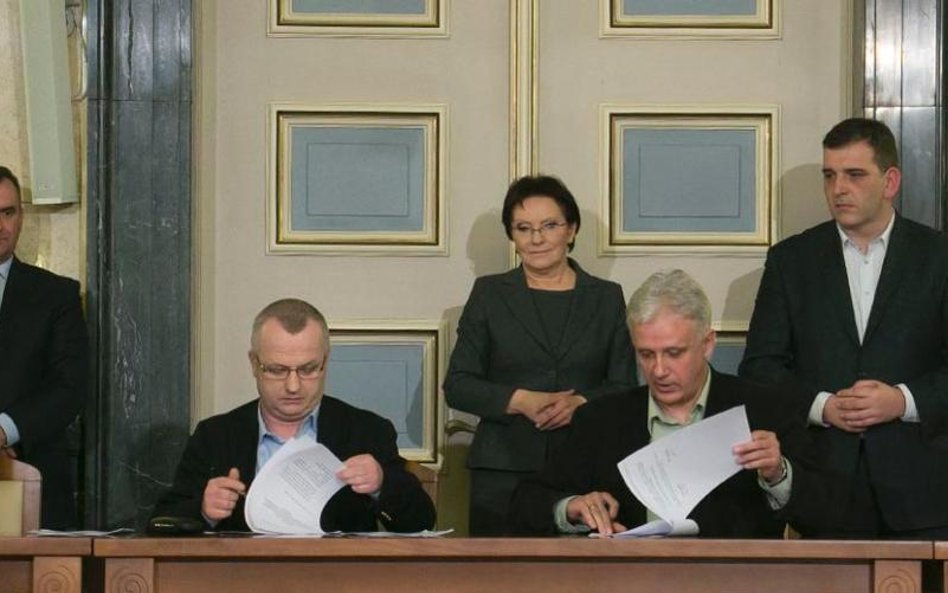 Rząd Ewy Kopacz wystraszony protestami