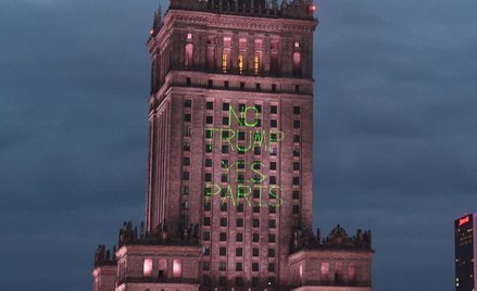 Greenpeace przywitał Trumpa protestem