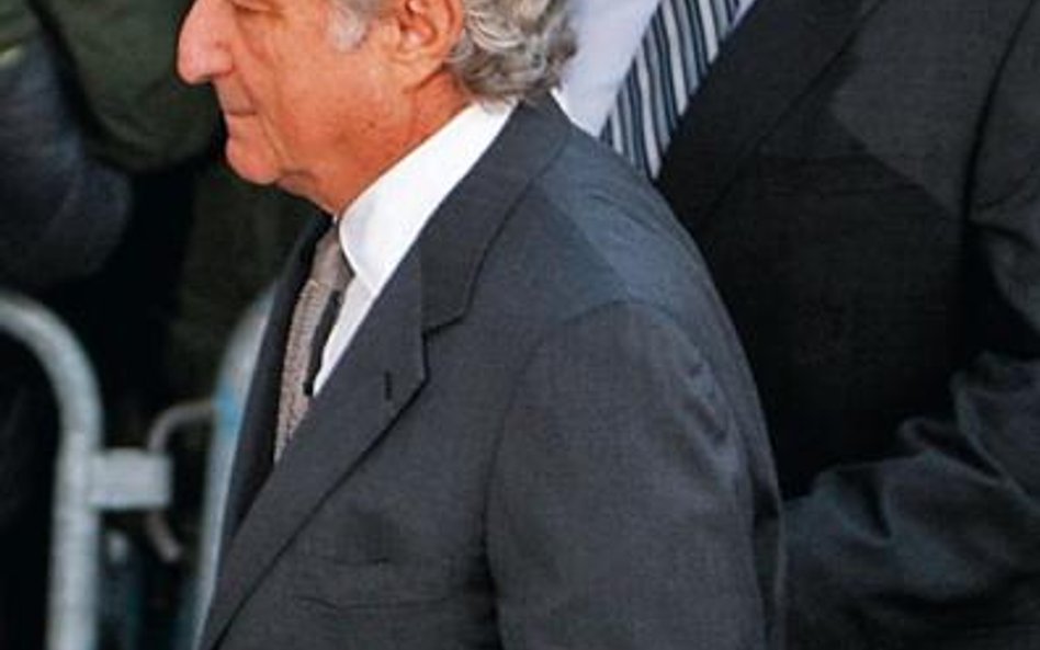 Madoff oskarżony jest o zdefraudowanie 50 mld dol.