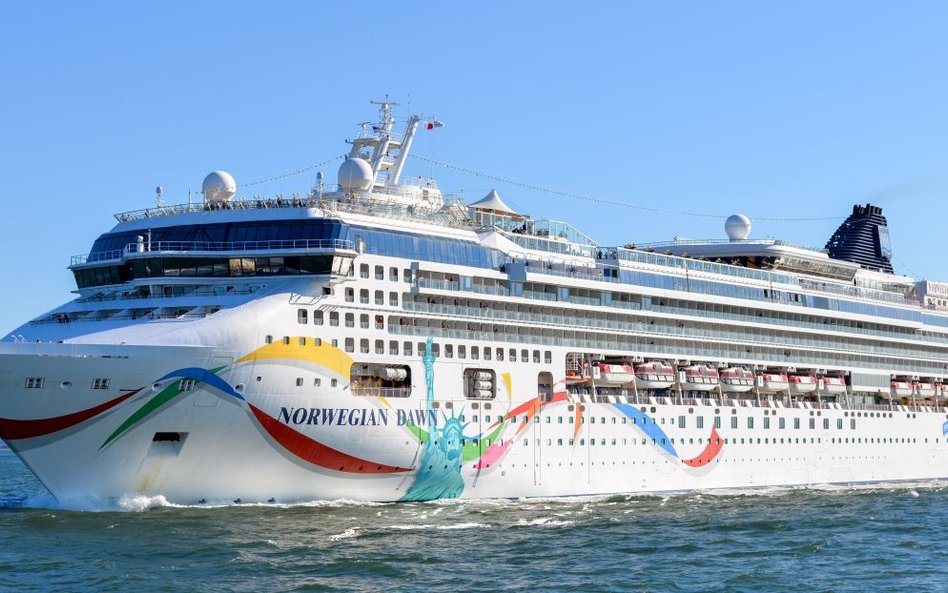 Pazażerowie Norwegian Dawn czekaja na wyniki pod kątem cholery