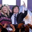 Javier Milei świętuje w Buenos Aires wyniki prawyborów