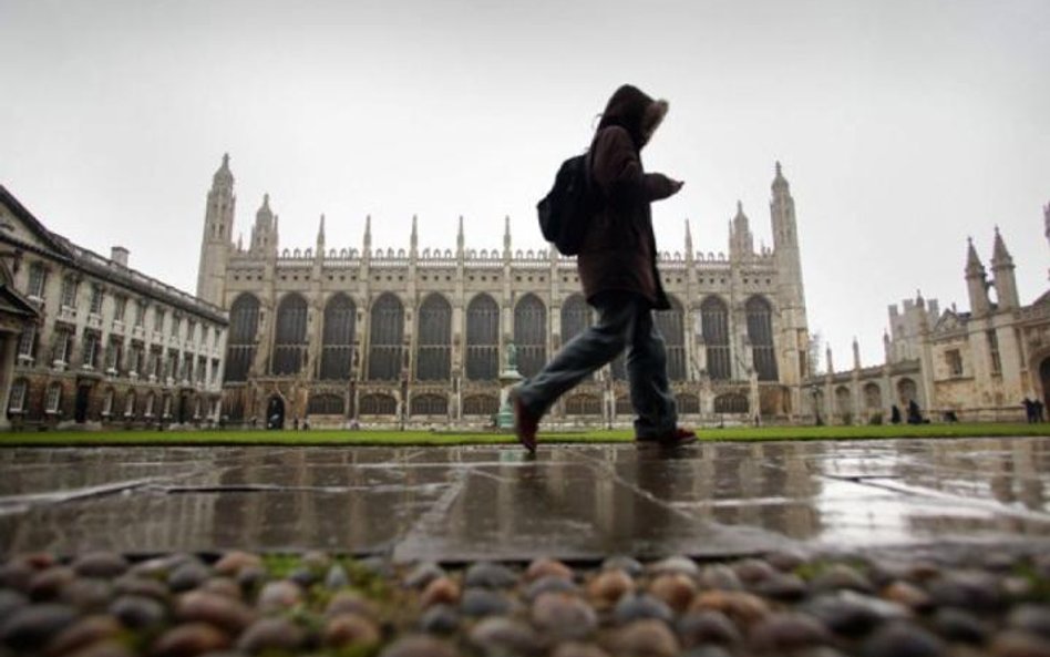 Studia na Oxfordzie, praca w kraju