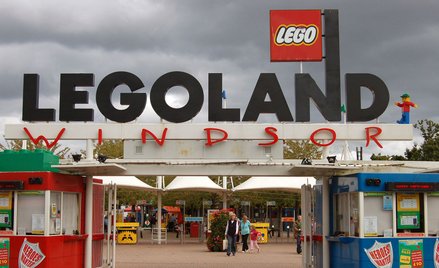 Chłopiec na wózku musiał udowodnić, że może chodzić. Legoland zmieni regulamin