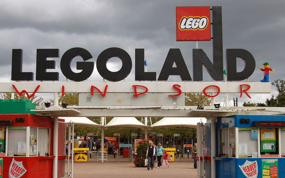 Chłopiec na wózku musiał udowodnić, że może chodzić. Legoland zmieni regulamin