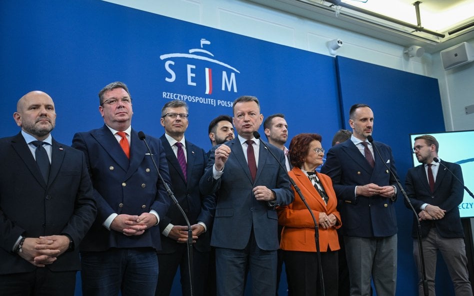 Posłowie PiS w czasie konferencji prasowej