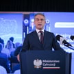 Wicepremier, minister cyfryzacji Krzysztof Gawkowski podczas konferencji prasowej nt. cyberbezpiecze