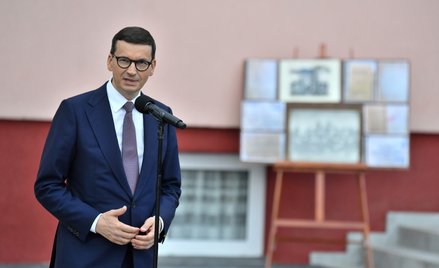 Afera e-mailowa: "Ktoś z KPRM przekazuje dane i dokumenty"