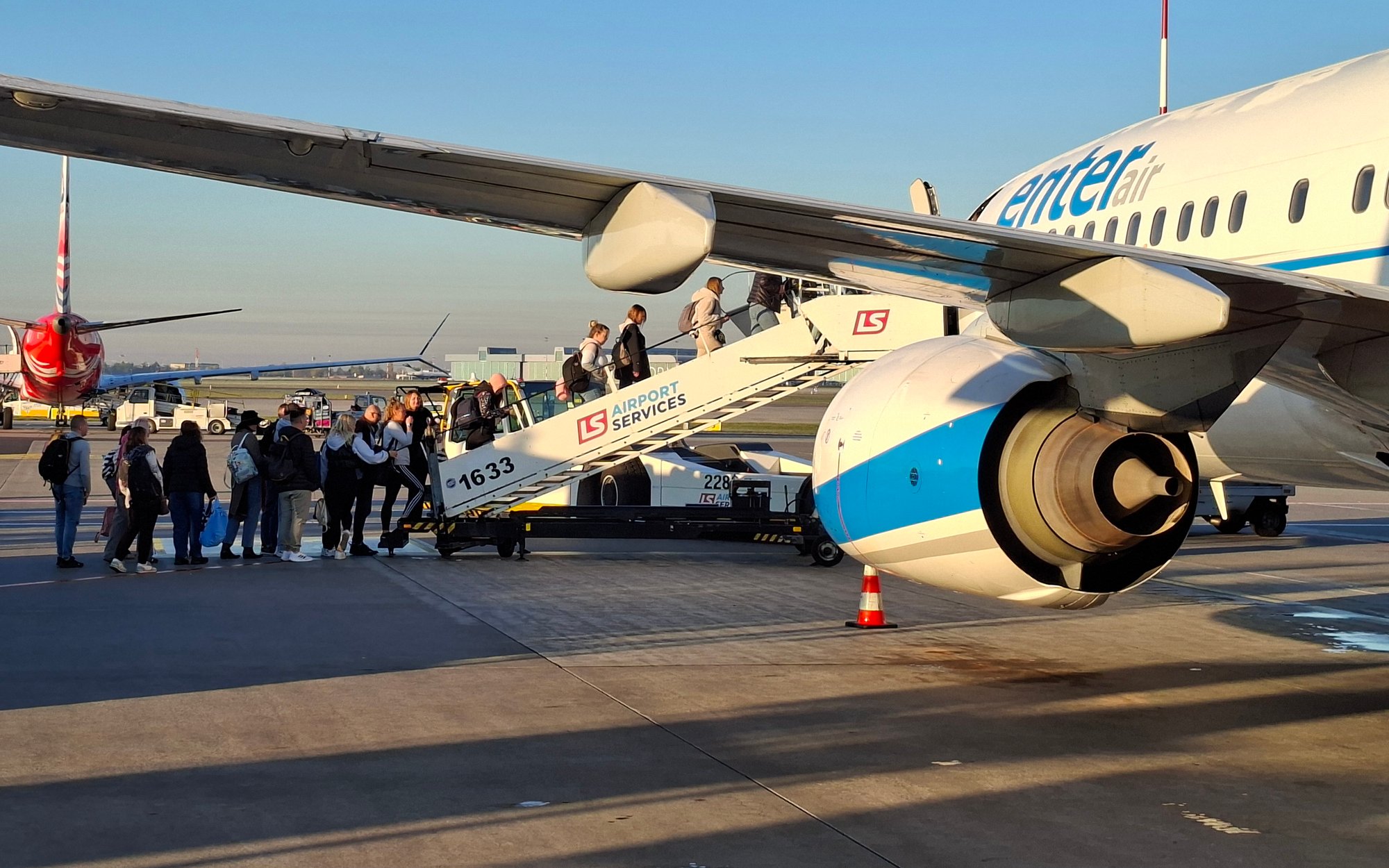 Enter Air ma oddać pasażerom 8,2 mln zł