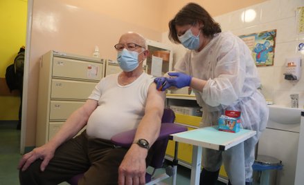 Covid-19 paraliżuje rząd