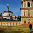 Kolorowa i monumentalna katedra w Irkucku