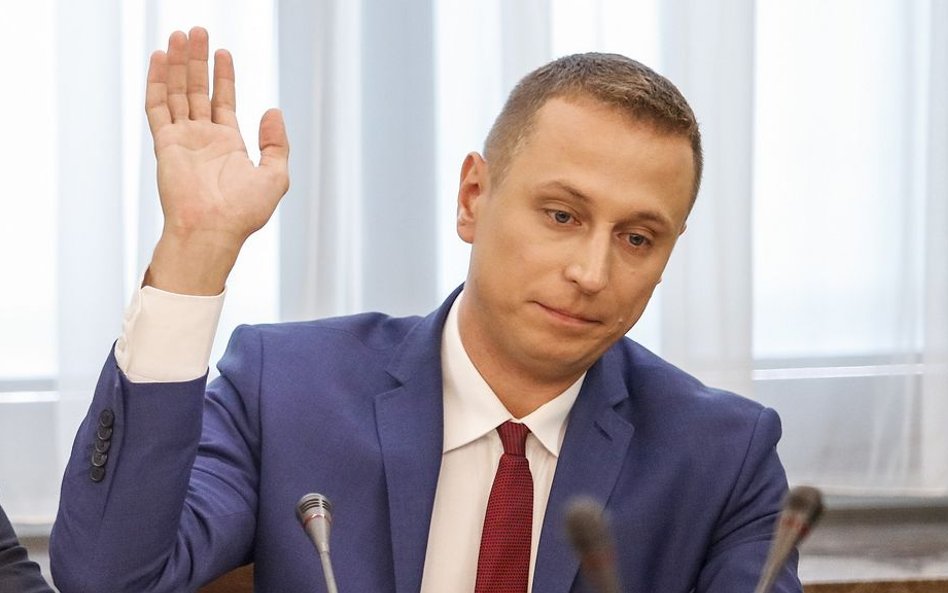 Krzysztof Brejza: Bochenek z MŚ do PGNiG. To patologia