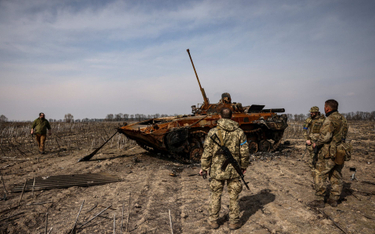 Ukraińscy żołnierze w rejonie Kijowa