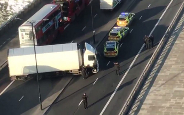 Akt terroru na moście w Londynie. Sprawca nie żyje