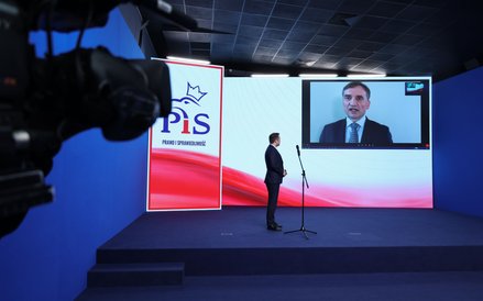 Nad SAFE unosi się długi cień Zbigniewa Ziobry - przekonuje Konrad Szymański