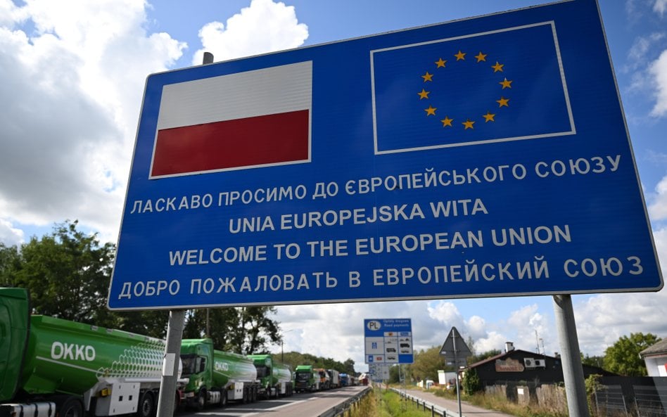 Przejście graniczne między Polską a Białorusią w Dorohusku