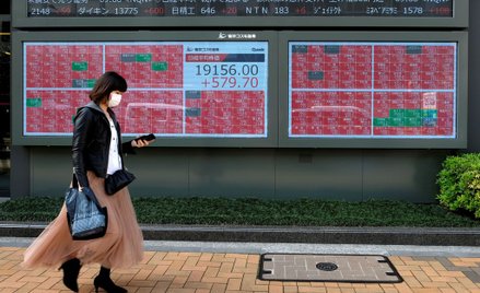 Mobius: Rynki jeszcze nie sięgnęły dna