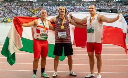Od lewej: Bence Halasz (brązowy), Ethn Katzberg (złoty) i Wojciech Nowicki (srebrny)