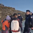 Nocna kontrola na Śnieżce. Policja z Polski i Słowacji ruszyła na szlak przed świtem