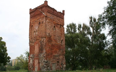 Braniewo przy dofinansowaniu z Unii wyremontuje wieżę bramną zamku biskupiego. Powstanie  tu punkt i
