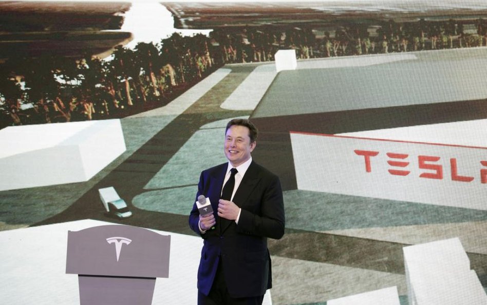 SEC: Tesla nie sprawdzała tweetów Muska