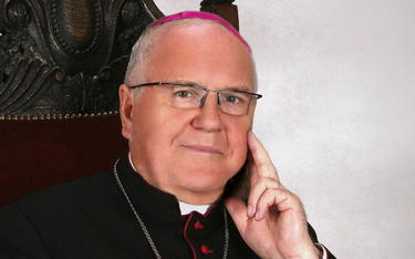 79-letni biskup Paweł Cieślik zakażony koronawirusem