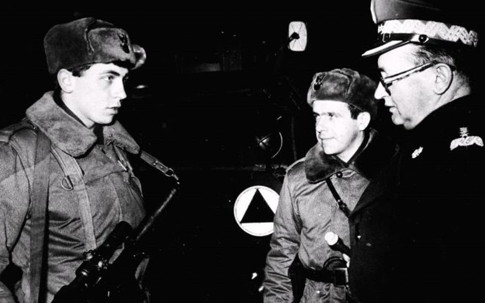 Gen. Zdzisław Rozbicki w czasie stanu wojennego był zastępcę szefa Zarządu Propagandy i Agitacji Głó