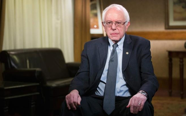 Bernie Sanders ma 74 lata. Jeżeli wygrałby wybory, byłby najstarszym prezydentem w historii USA. Dot