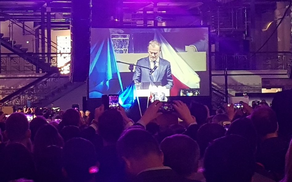 Kolanko: Tusk wskazuje opozycji ton w kampanii do PE