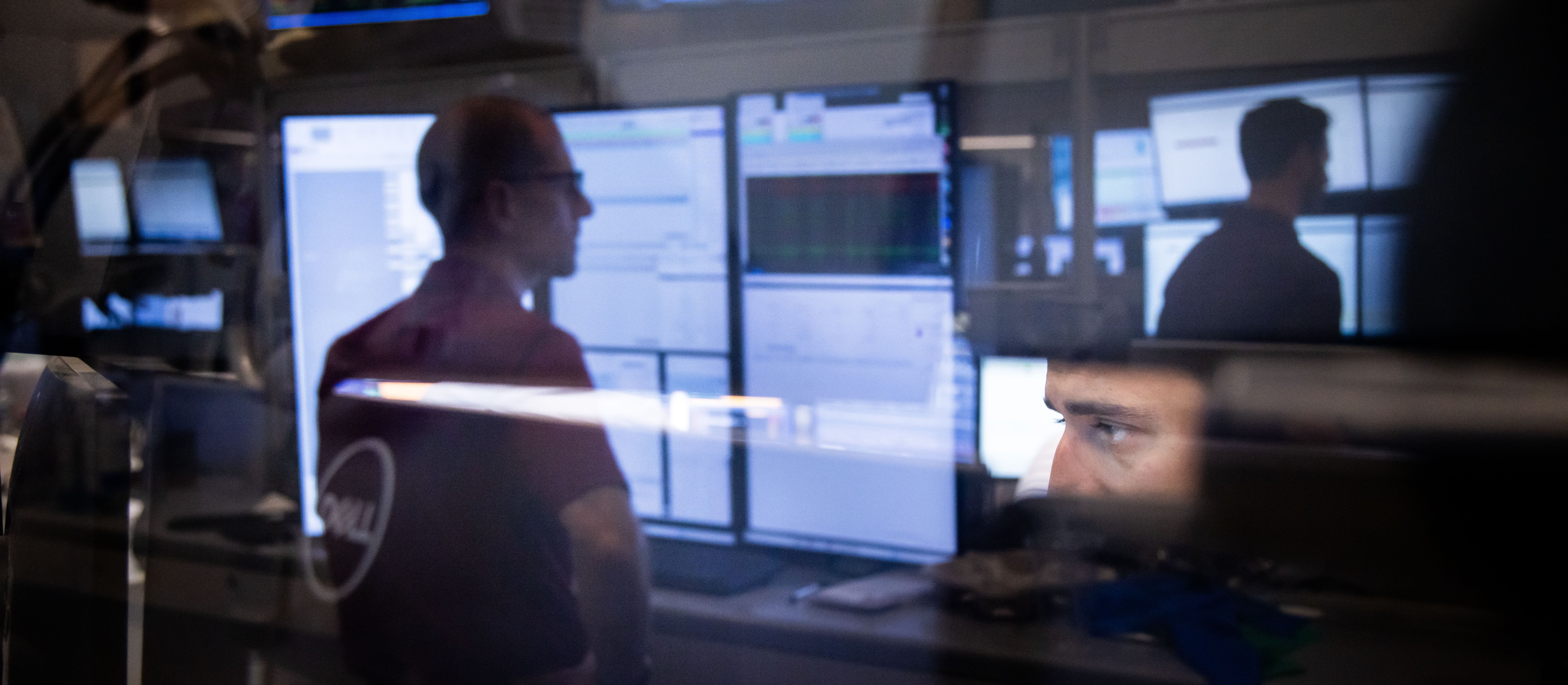 Rynek liże rany po piątkowej ostrej przecenie. Kto zarobił na spadkach?